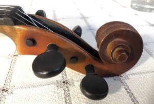 Old violin,First National Institute of Violin, Stradivarius Copy, Made in Germany